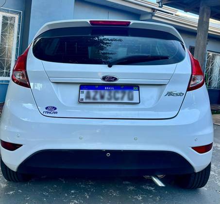 FORD FIESTA 1.5 SE HATCH 16V FLEX 4P MANUAL FORD FIESTA 1.5 SE HATCH 16V FLEX 4P MANUAL